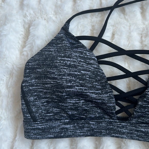 Victoria’s Secret Sport Bra - Picture 3 of 4